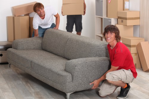 Packing and loading service for nearby home relocations