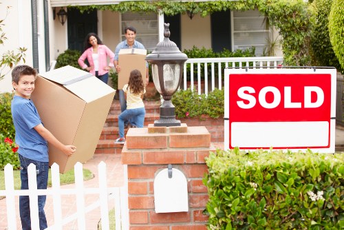 Man and van removals support for a flat move with stairs access